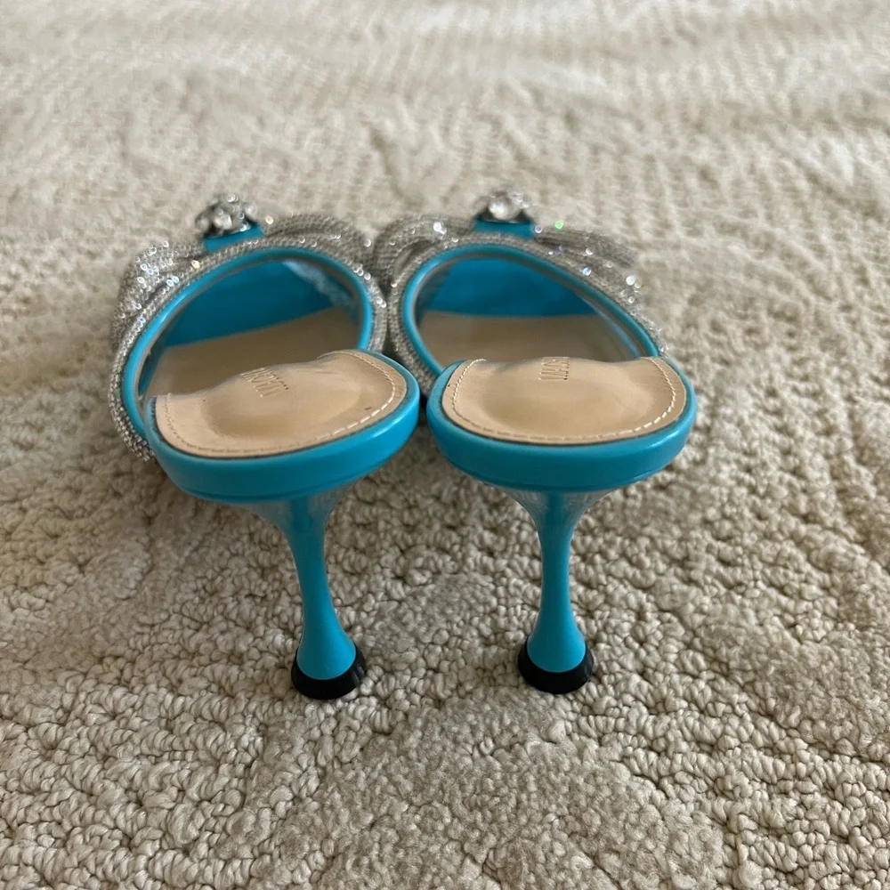 Mach & Mach double bow crystal embellished pvc pumps. Size 7. Blue. New - Picture 6 of 6